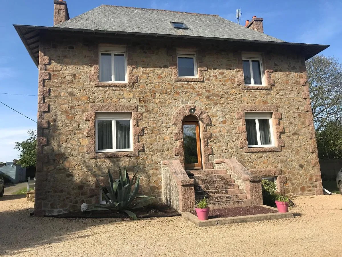 Bed and Breakfast Jolie chambre d'hôte la Jackal à Ploubezre